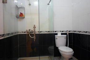 Lucky House Hotel