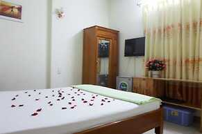 Lucky House Hotel
