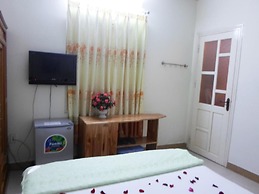 Lucky House Hotel