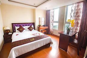 Grand Mango Hotel