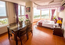 Grand Mango Hotel