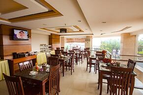 Grand Mango Hotel