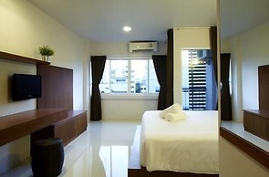 The Loft 77 Hotel