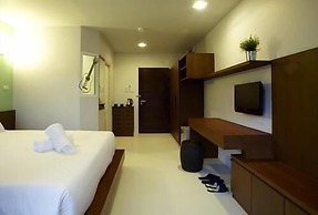 The Loft 77 Hotel