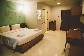 The Loft 77 Hotel