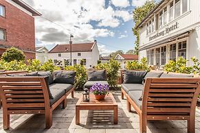 Reenskaug Hotel