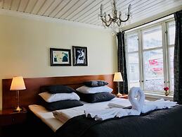 Reenskaug Hotel