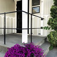 Reenskaug Hotel