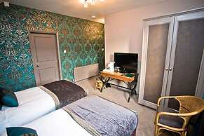 Wards Hotel