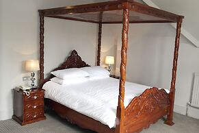 Wards Hotel