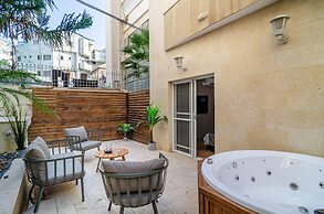 Beer Garden Hotel
