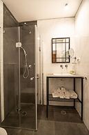 27 Montefiore TLV