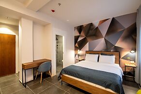 27 Montefiore TLV