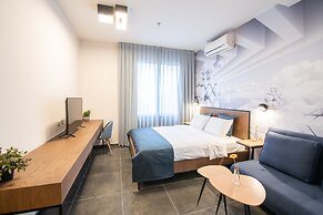 27 Montefiore TLV