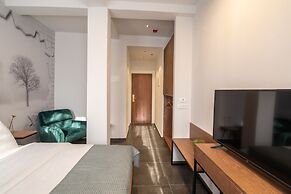 27 Montefiore TLV