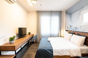 27 Montefiore TLV