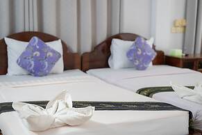 Siem Reap Riverside Hotel