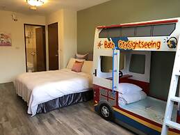 SunMoonLake Loft Inn