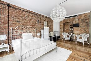 Arthotel Stalowa 52