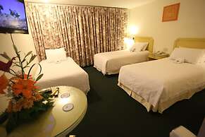 Plaza Mayor Hotel