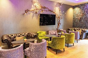 Hotel Xenia, Autograph Collection