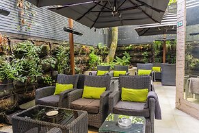Hotel Xenia, Autograph Collection