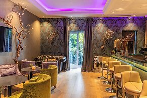 Hotel Xenia, Autograph Collection