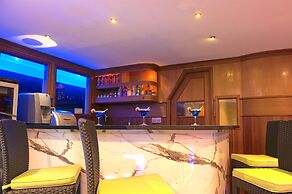 Kaani Beach Hotel