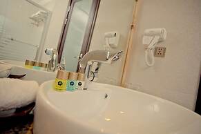 Kaani Beach Hotel