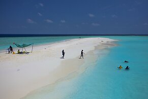 Kaani Beach Hotel