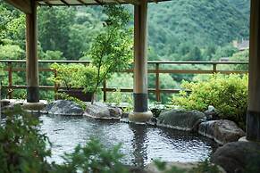 Hanamurasaki