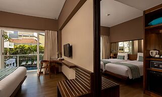 Grand Ixora Kuta Resort