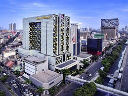 Grand Mercure Jakarta Harmoni