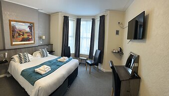 The Port Hotel