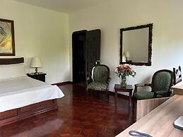 Hotel Stein Colonial