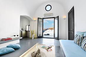 Grand Ambassador Santorini Hotel