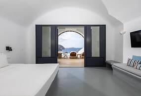 Grand Ambassador Santorini Hotel