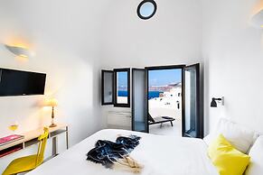 Grand Ambassador Santorini Hotel