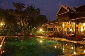 Rajabori Villas