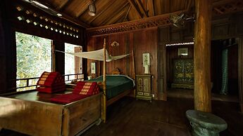 Rajabori Villas