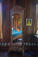 Rajabori Villas