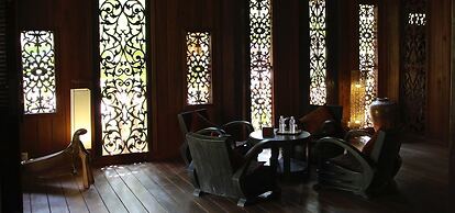 Rajabori Villas