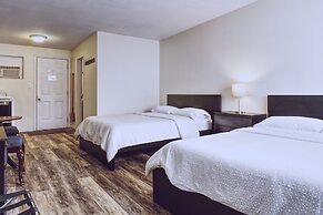 Lakeside Inn