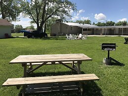 Lakeside Inn