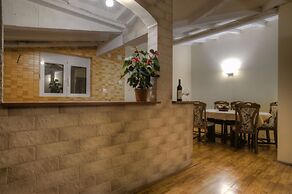 Castellamare Residence