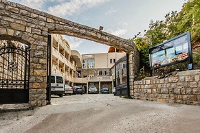 Castellamare Residence