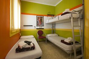 Hostel Studio