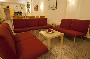 Hostel Studio
