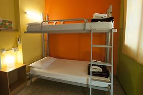 Hostel Studio