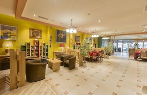 Hotel Lirak